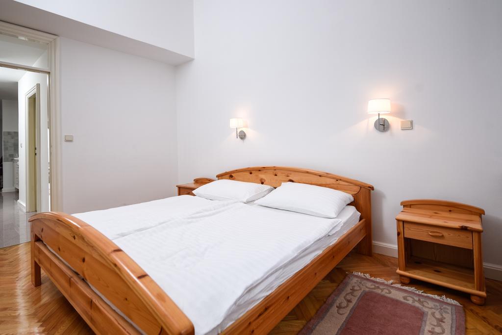 Apartmani Alice Apartment