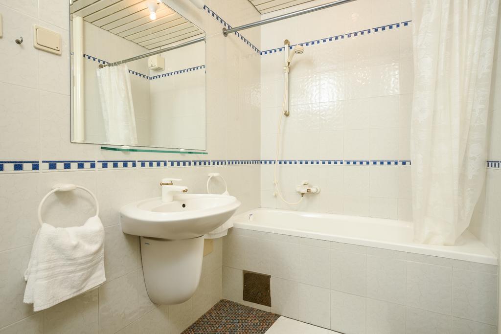 Apartmani Alice Apartment *