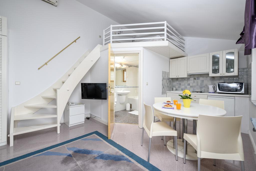 Apartmani Alice * Njivice