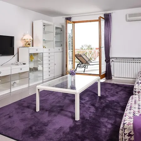 Apartmani Alice Njivice Exterior photo